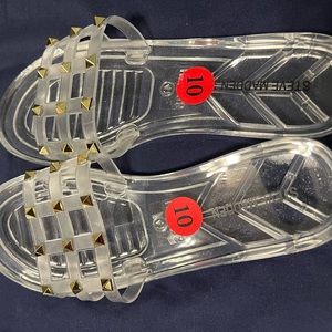 New Never Been Worn Steve Madden Women’s Clear Studded Slides Size 10